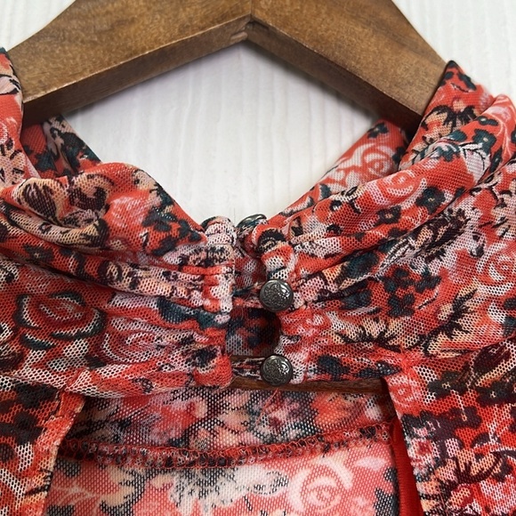 Free People - All Dolled Up Red Floral Print Mesh Long Sleeve  Top Size … - Picture 14 of 15